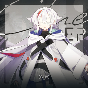 六年级小女孩在洗澡间小便
